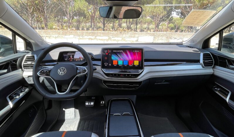 
								Volkswagen ID.6 full									