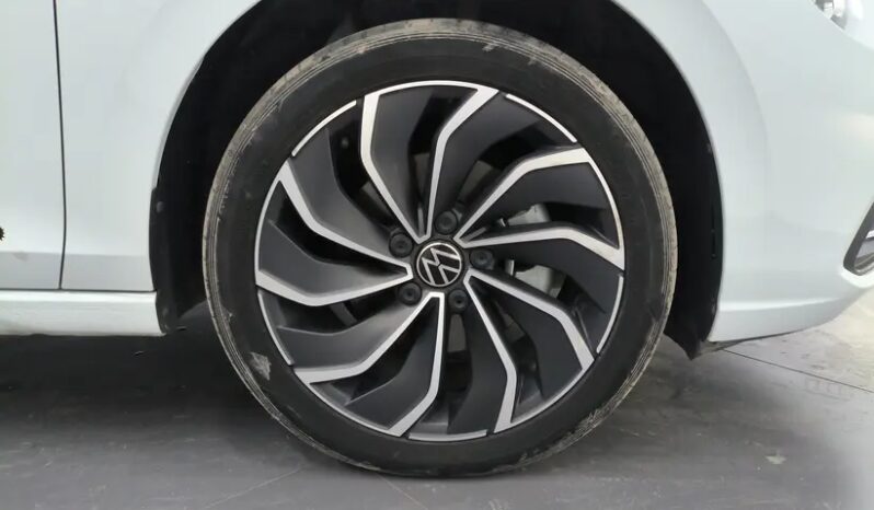 
								Volkswagen Golf 2021 280TSI DSG Pro full									