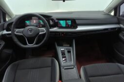 
										Volkswagen Golf 2021 280TSI DSG Pro full									