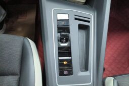 
										Volkswagen Golf 2021 280TSI DSG Pro full									