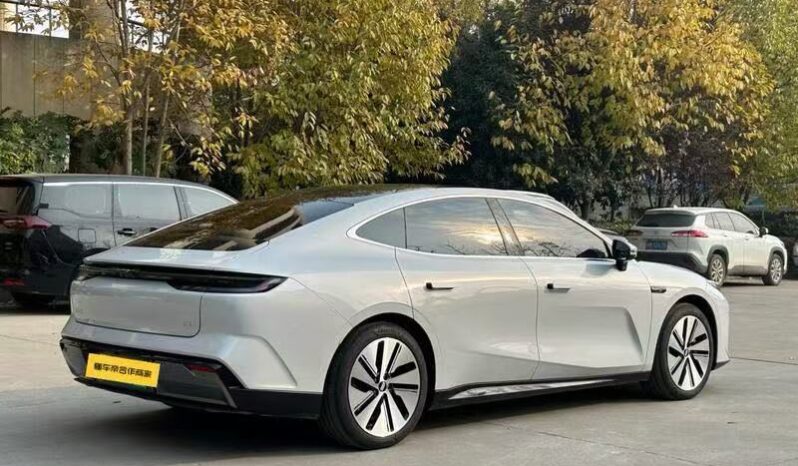 
								Geely Galaxy E8 Luxury full									