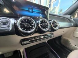 
										Mercedes EQB 260 full									